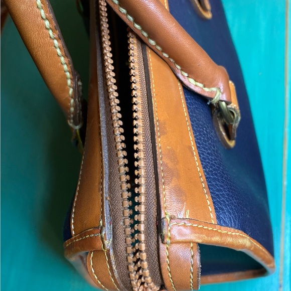 Vintage Dooney and Bourke Blue Satchel - Picture 6 of 12